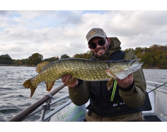 Vader zoon Roofvis week in zuid Zweden