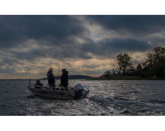 Vader zoon Roofvis week in zuid Zweden