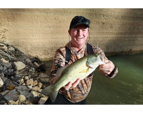 Spaanse bellyboat Black Bass